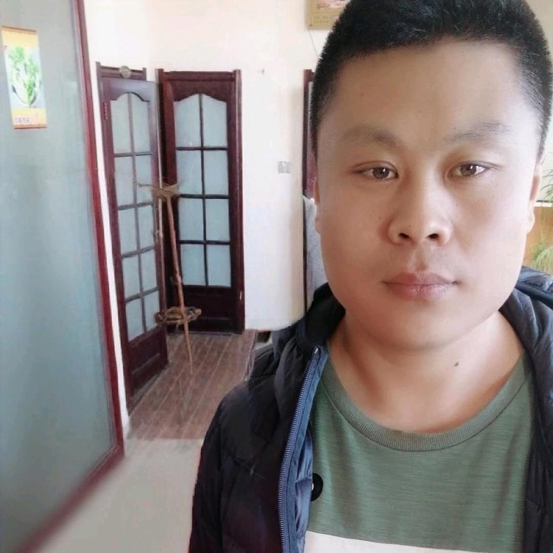 এএ꧁༺❀大橙子❀༻꧂🍊