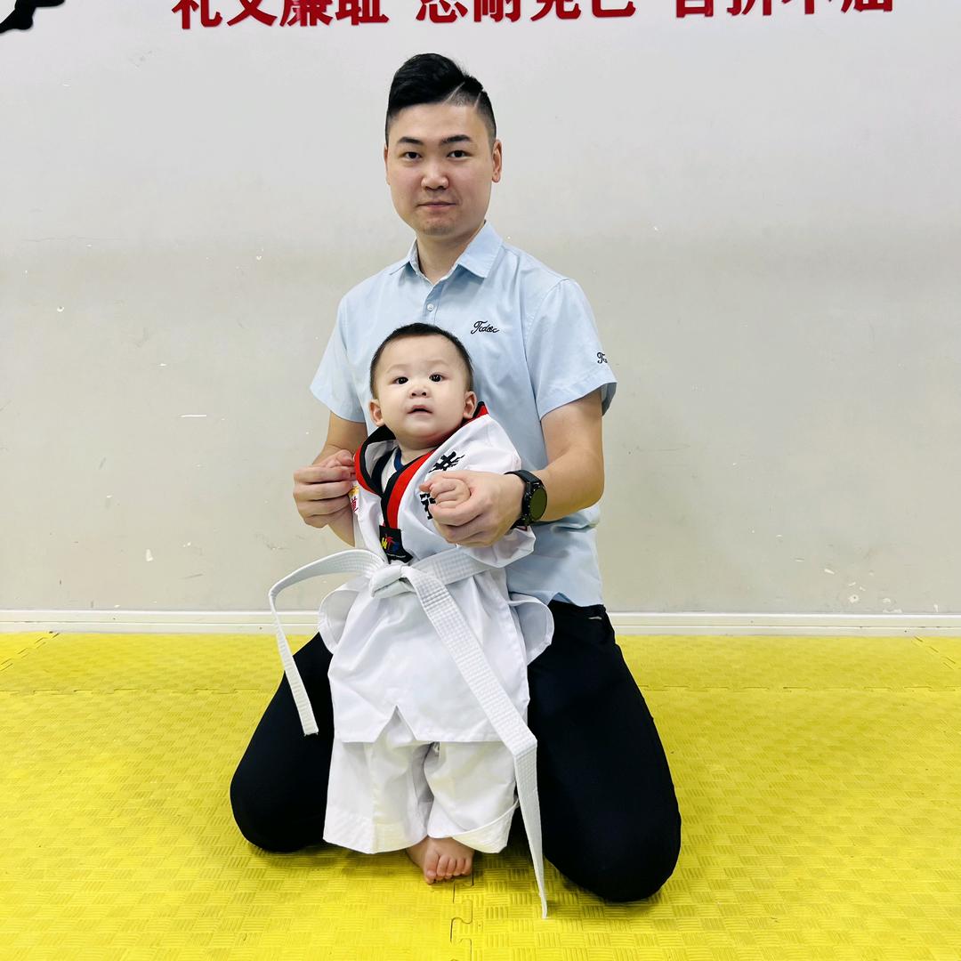小火龙爸比