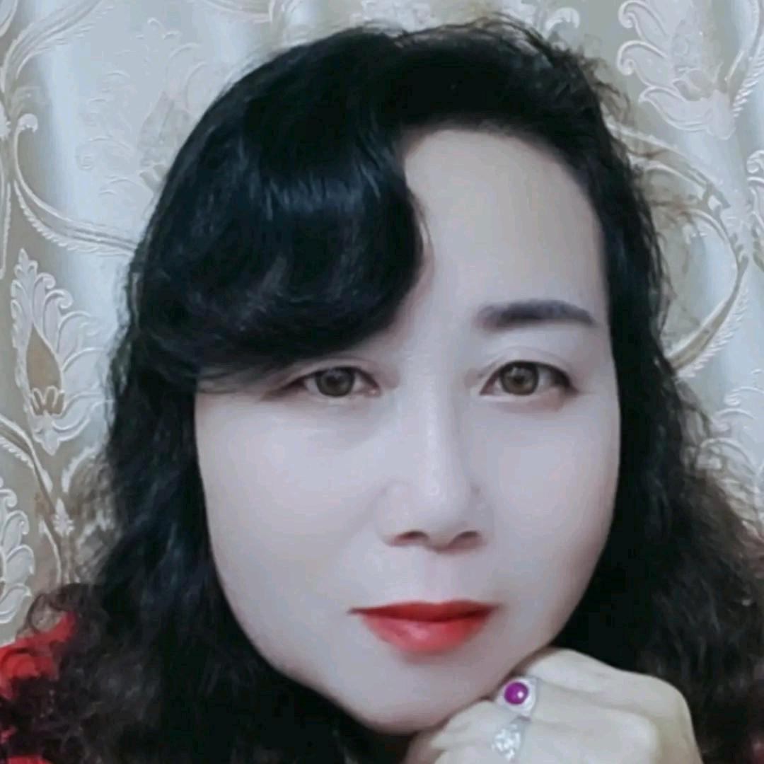 花开雨落又逢春