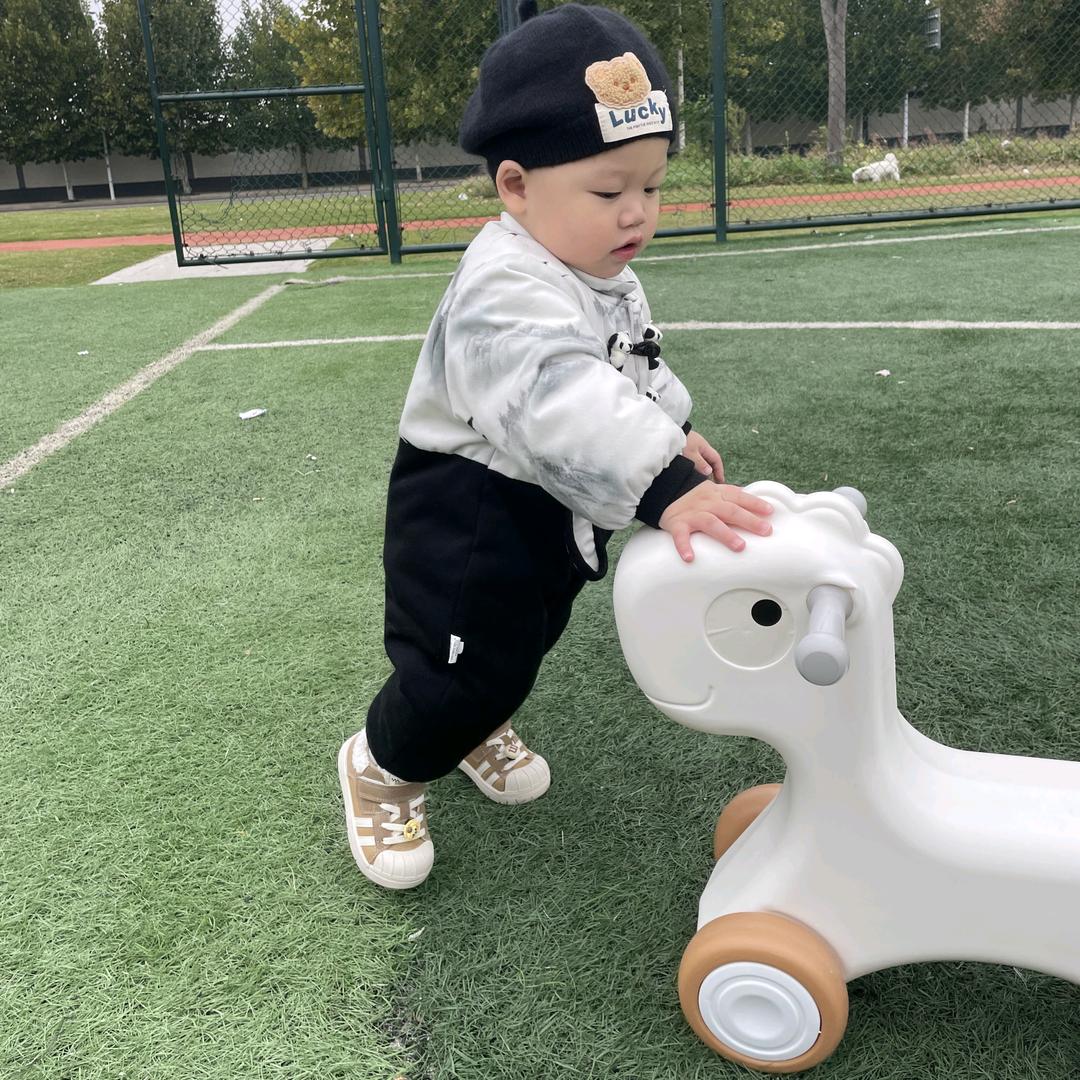 小芒果mango饱饱