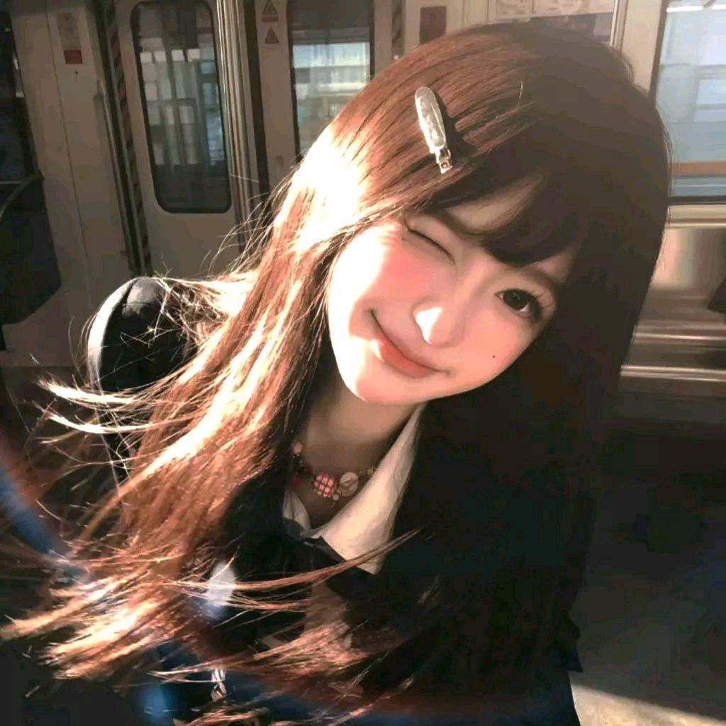 vv头像