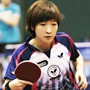 扑进枣儿怀里的小雨-