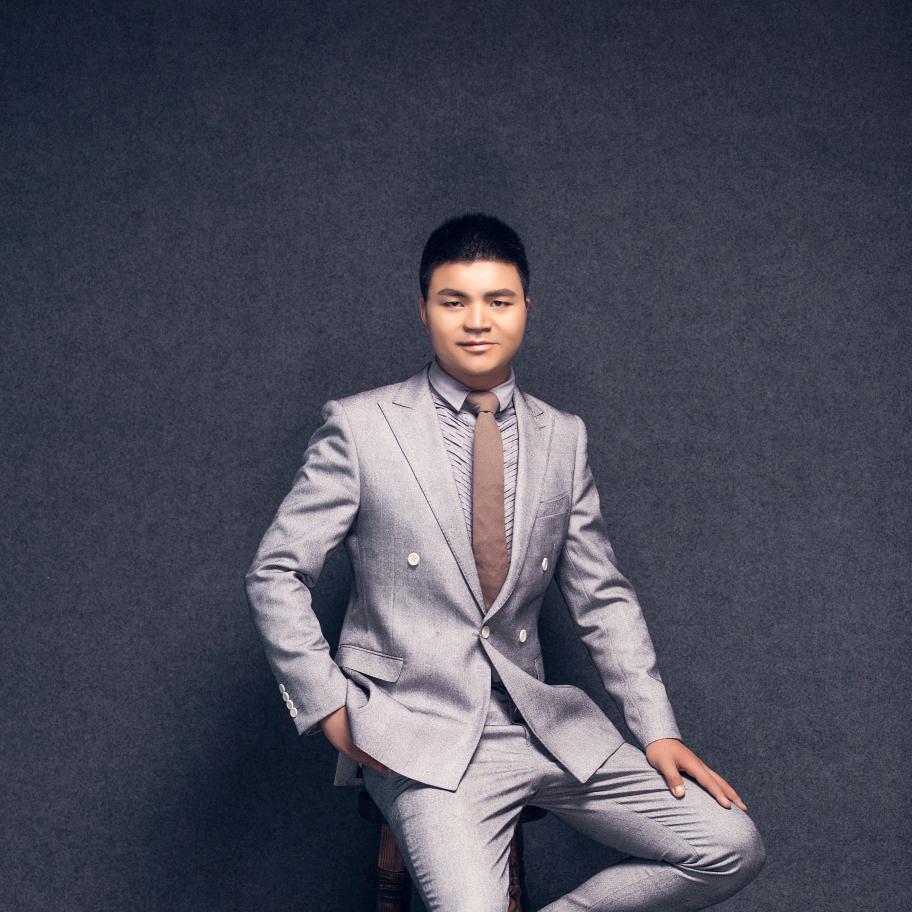 大美至和设计胡刚