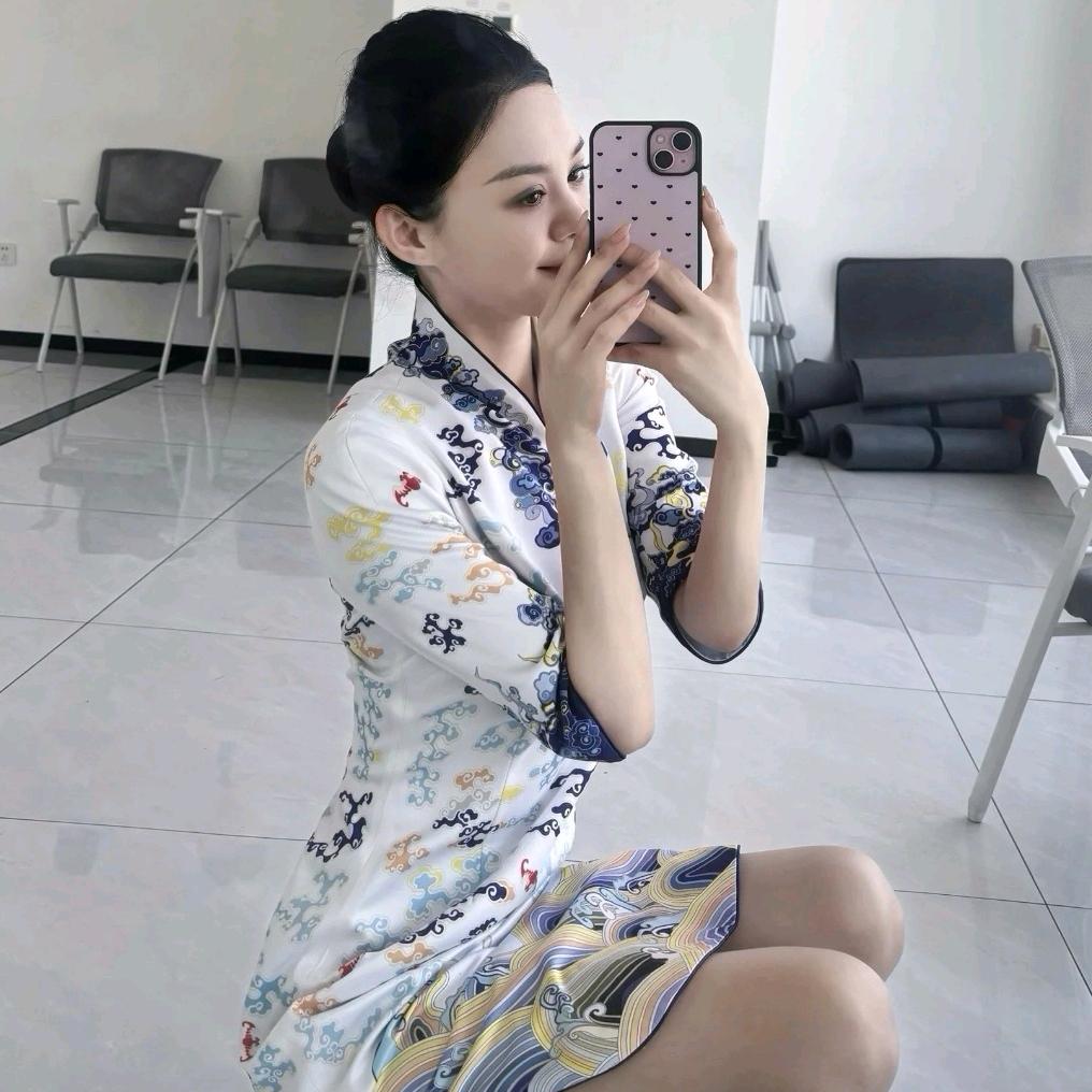 莉莉会飞