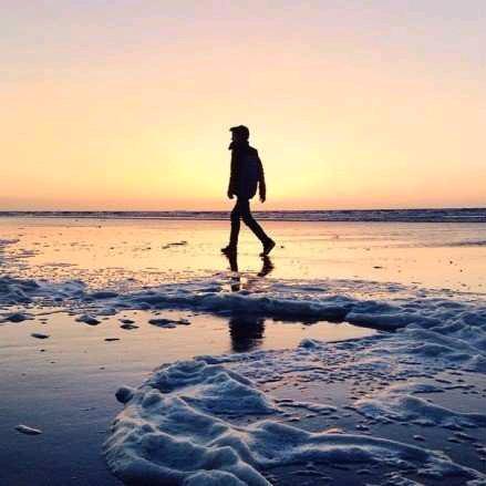 时光催老少年郎丶丶丶