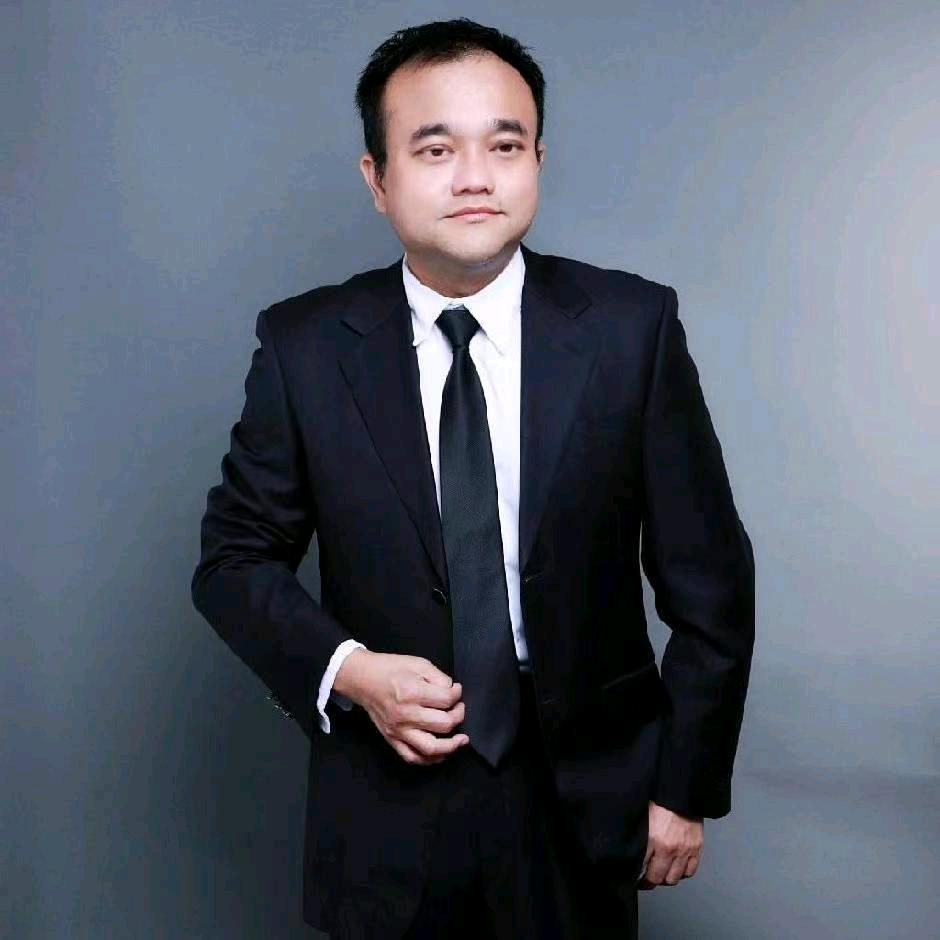 谭秦东本人