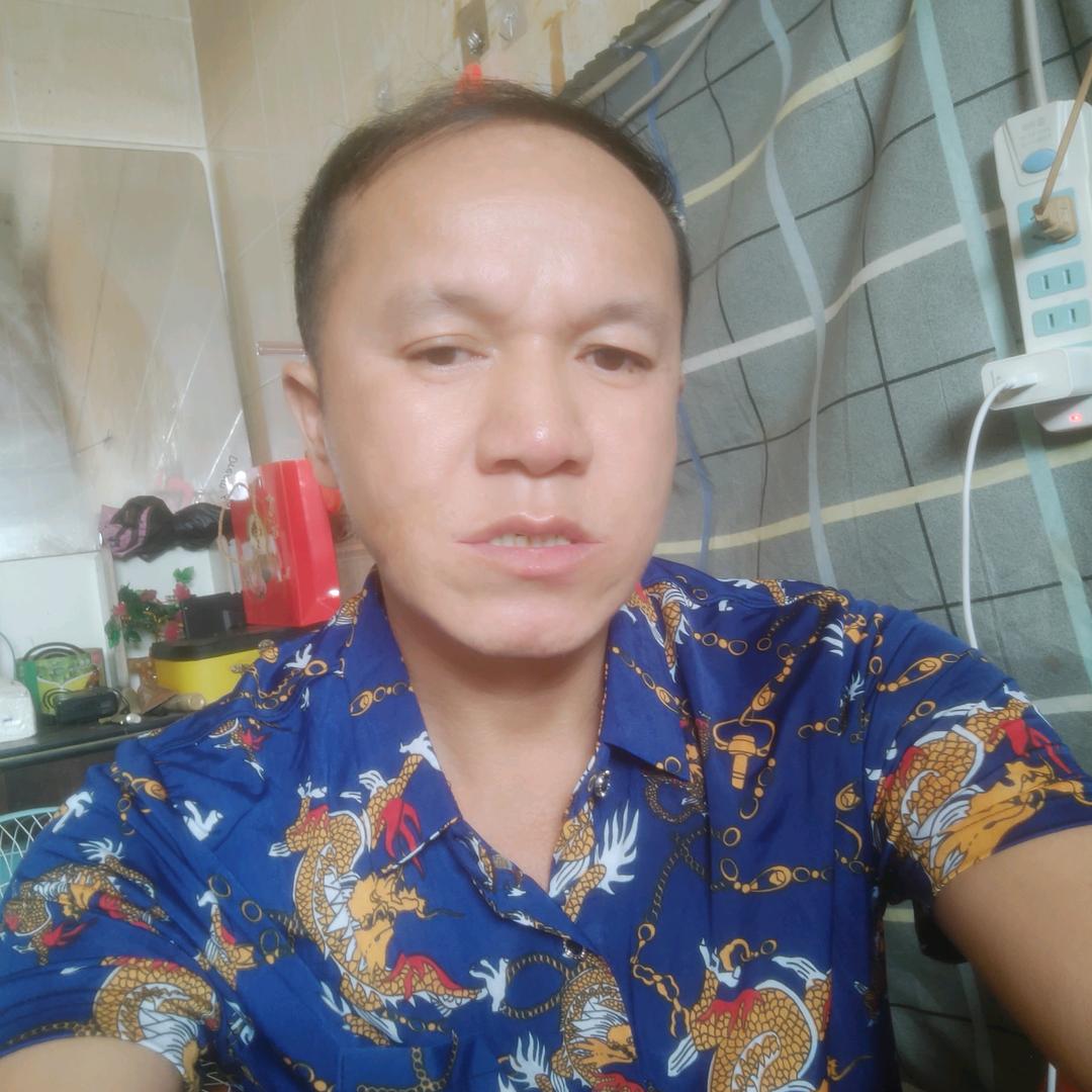 辉歌歌