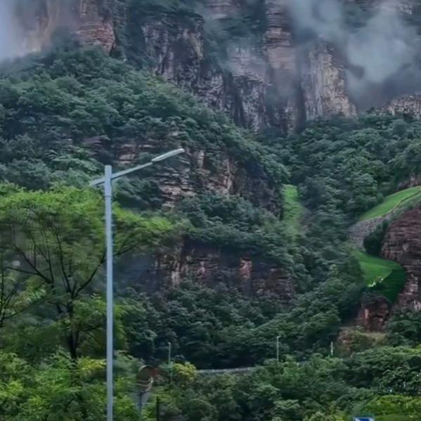 鑫洪俊安