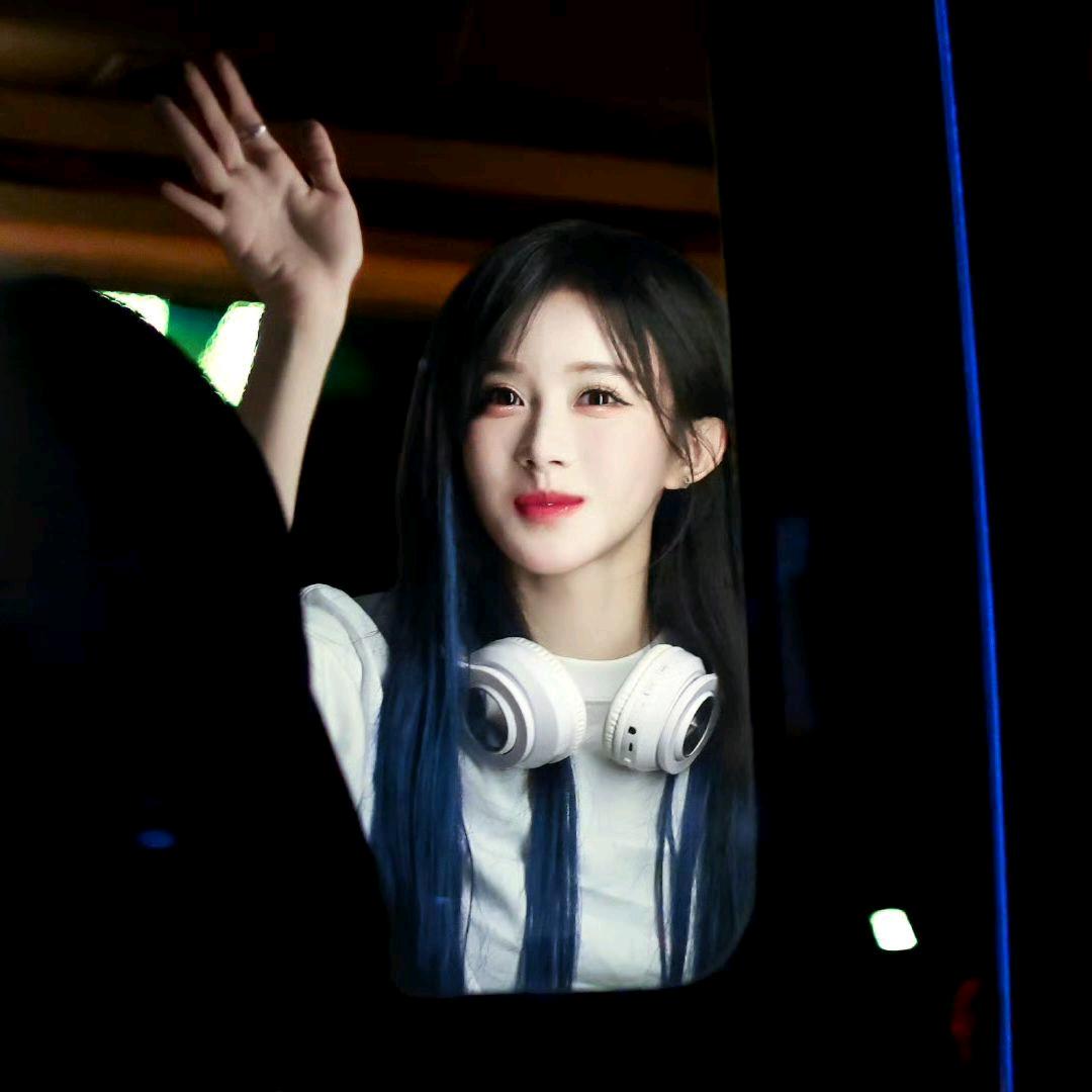 鹿屿（喜欢段艺璇的新歌level up