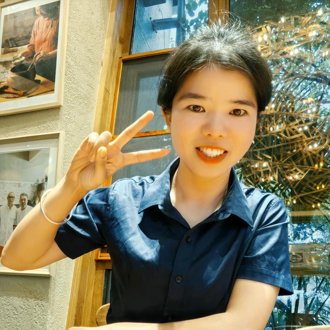 小婷婷是个幼稚鬼