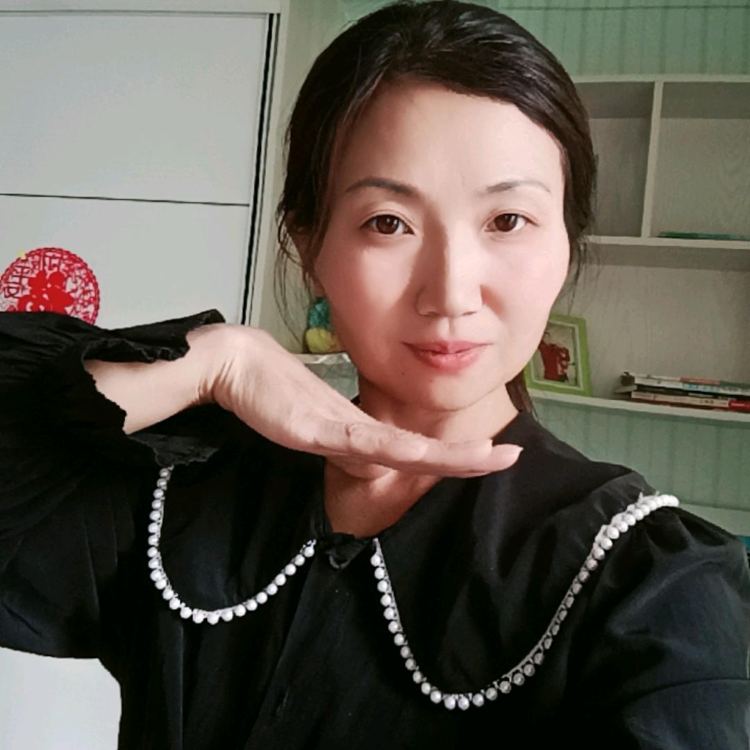 村支书（香兰）