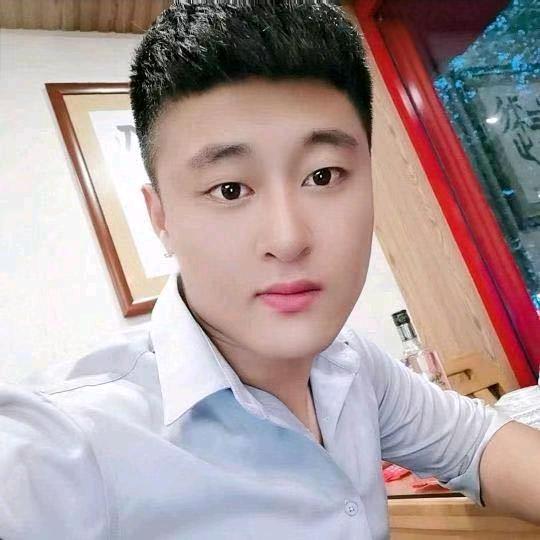 华盛服装加工有限公司