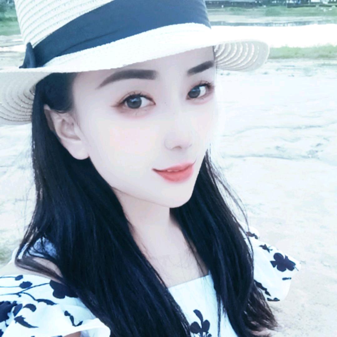 ٩(♡㉨♡ )۶ 思影