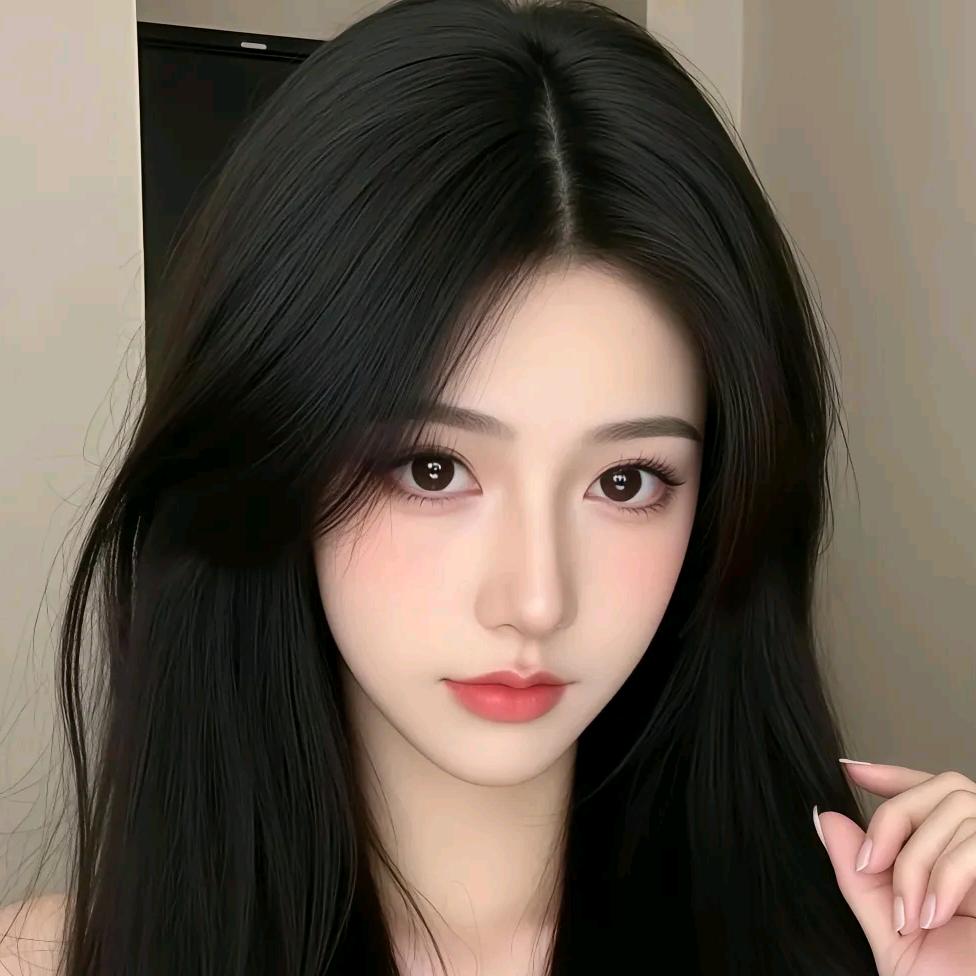 小菠萝（私信找我）