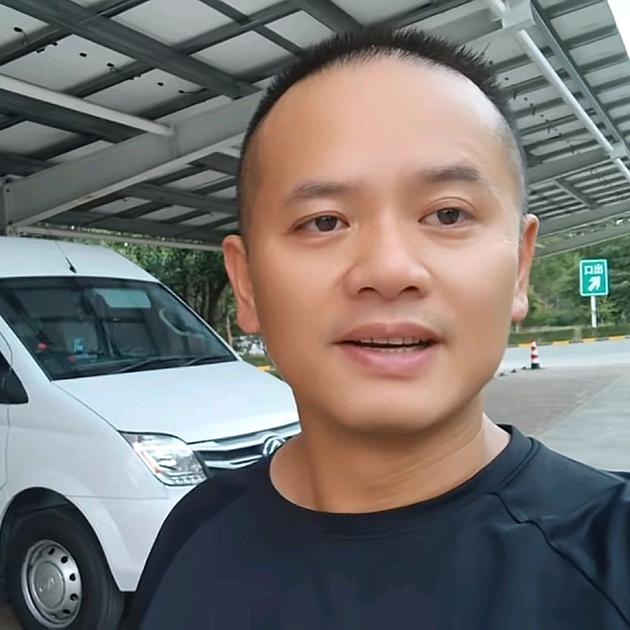 周明流浪中国