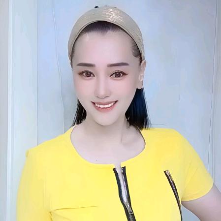 快乐天使（审美师丶时装设计师）