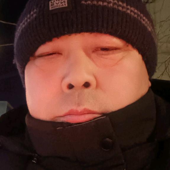 甜辣鸭货哥