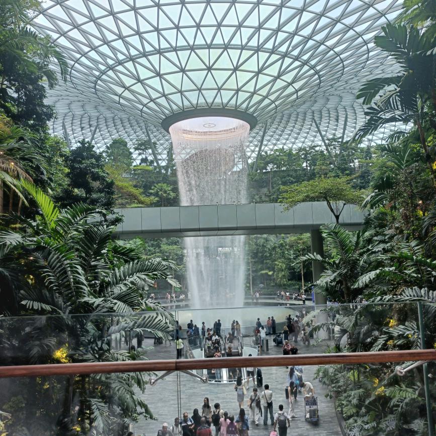 吴煜岚，一切随缘