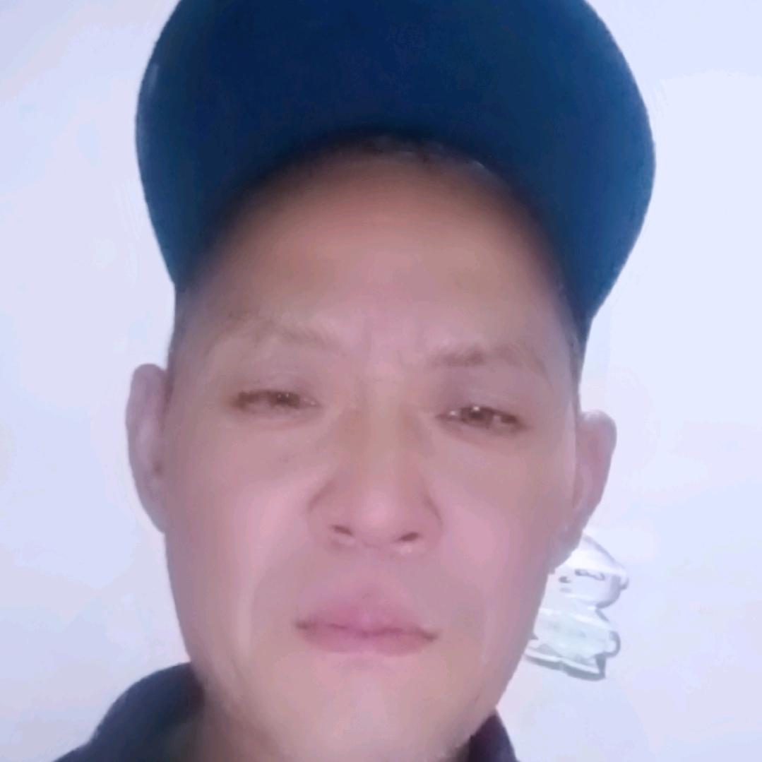 喜欢唱歌的大叔