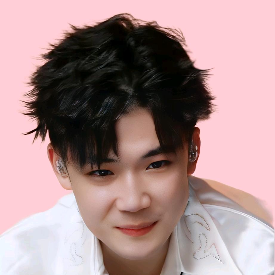 鱼子酱🫐 💞ᴬᵏᵉ