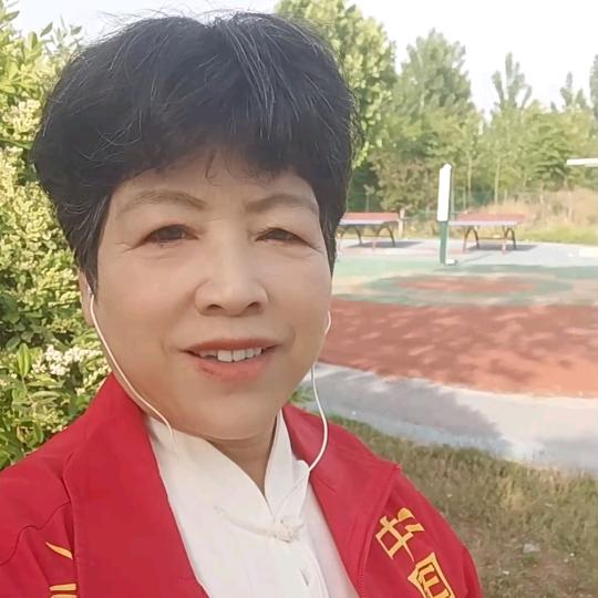 刘姐🎤早上六点40