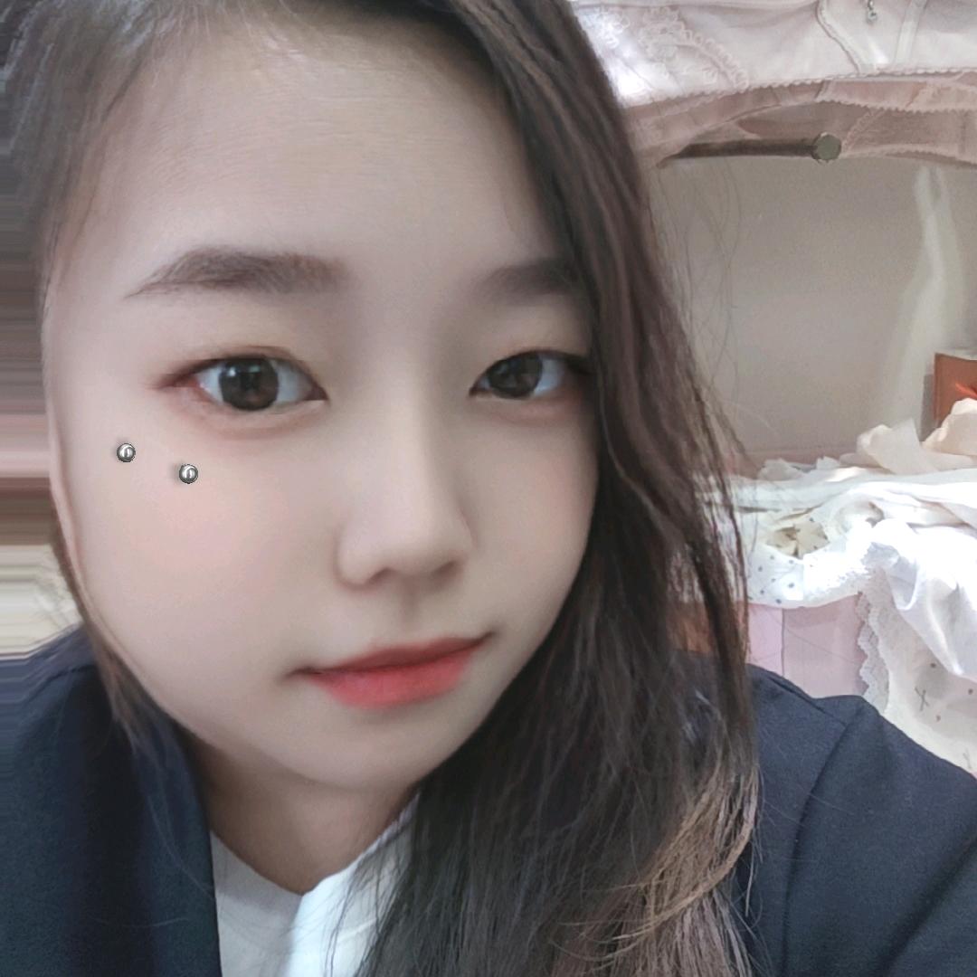 浅浅一笑:-D