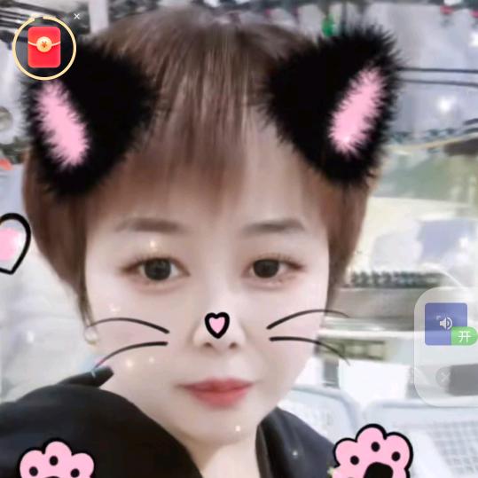 小云.