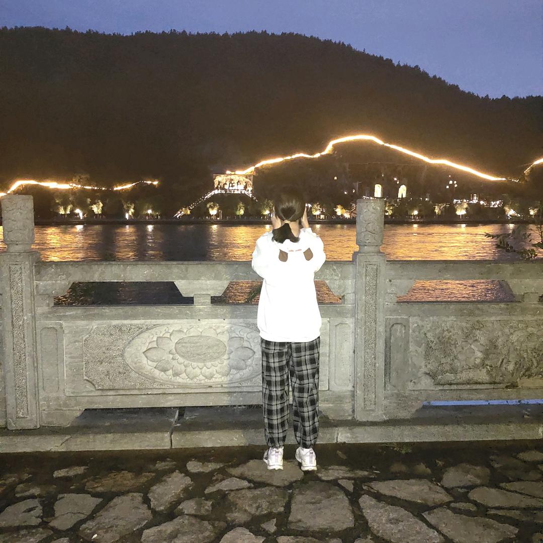 笑敬ᝰꫛ过往ಇ᭄