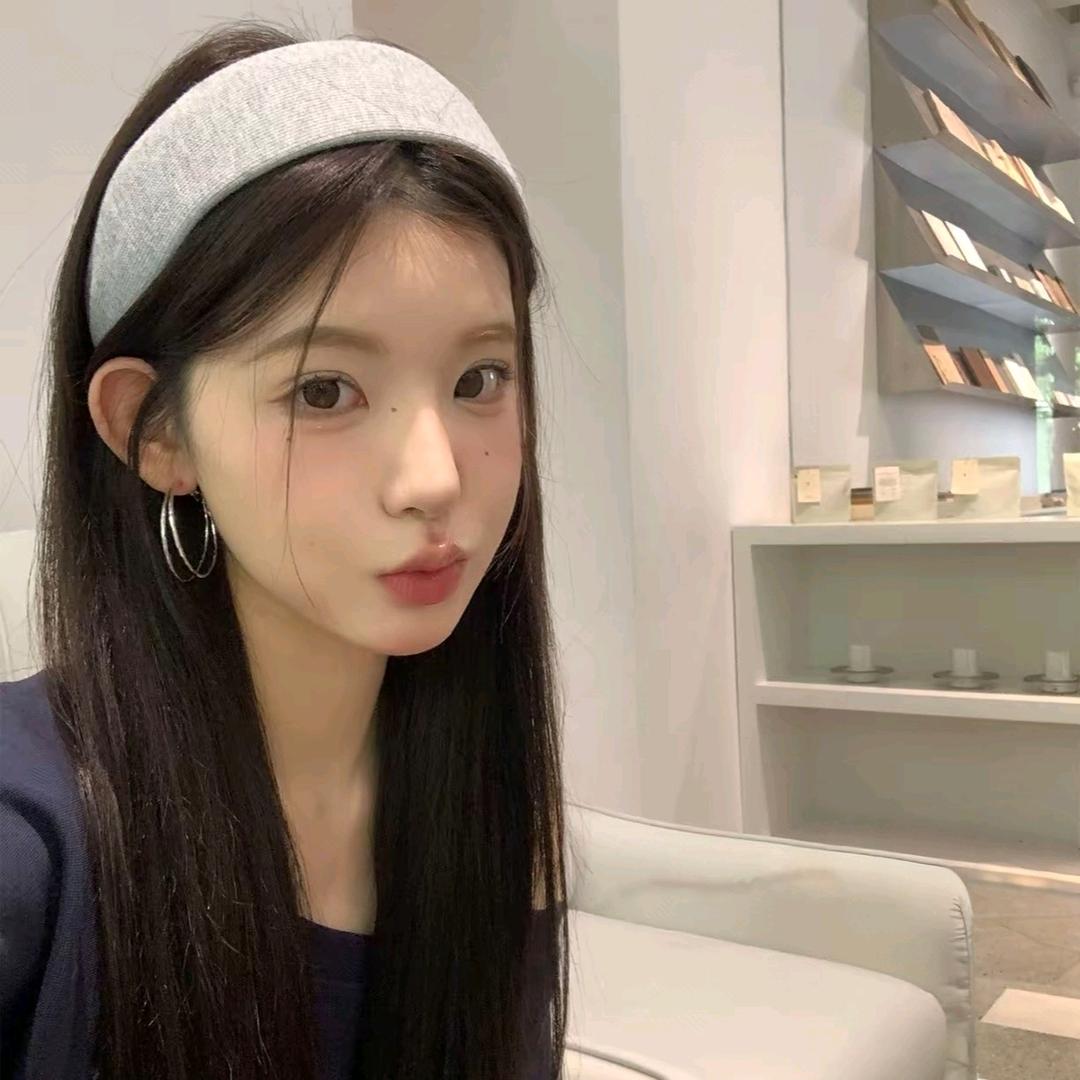 小媽🦋.