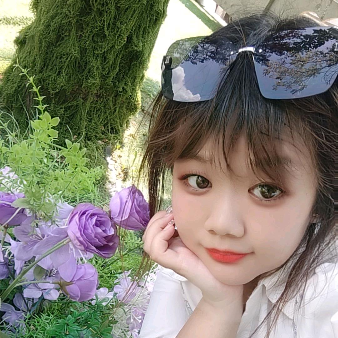 💋এ᭄小富婆ꦿ⁵²⁰এ💋