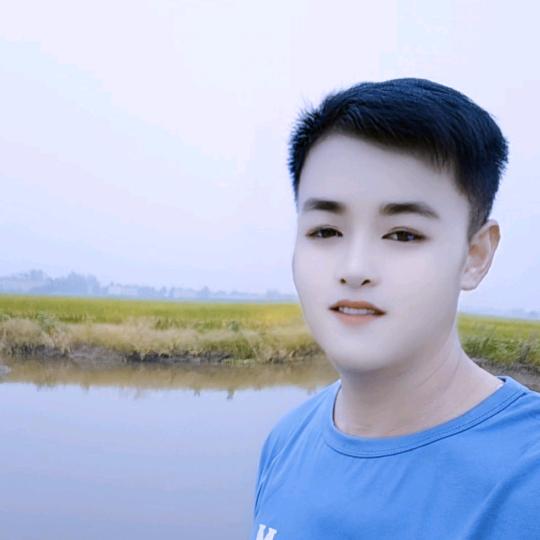 在梦里想你。