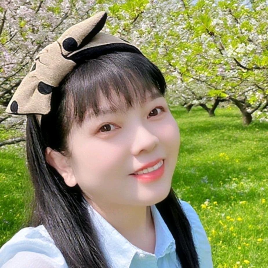何姐