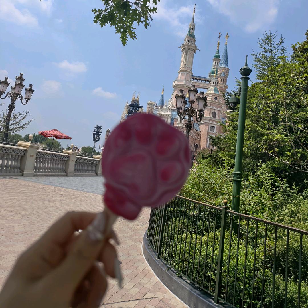 ᥫᦱᐝ酸奶糖葫芦