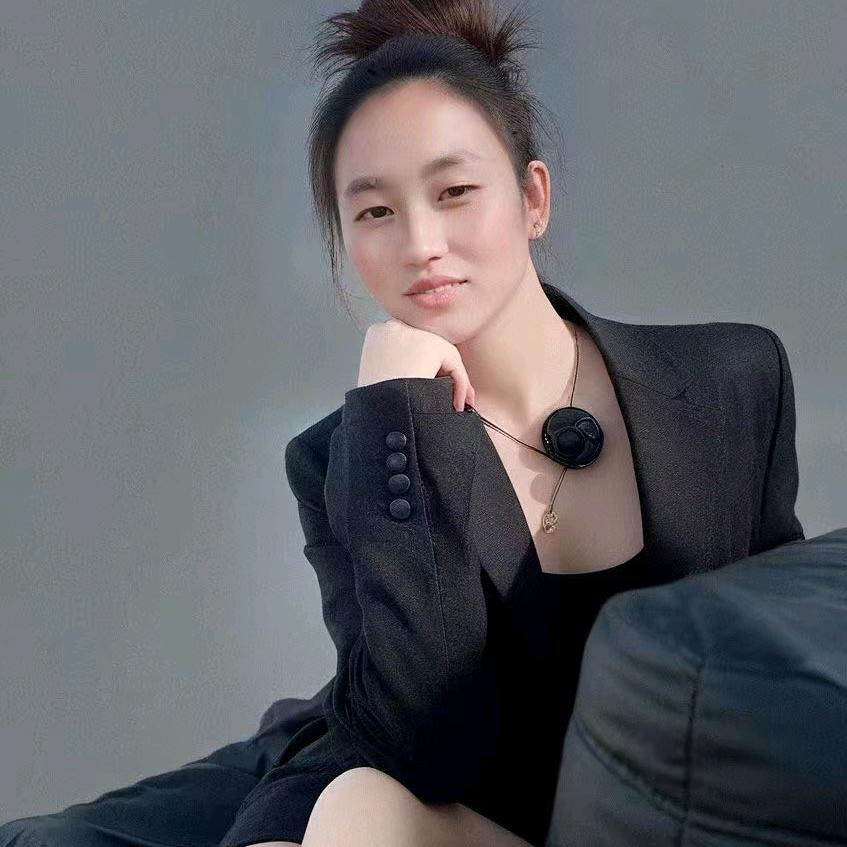 彩儿爱健身
