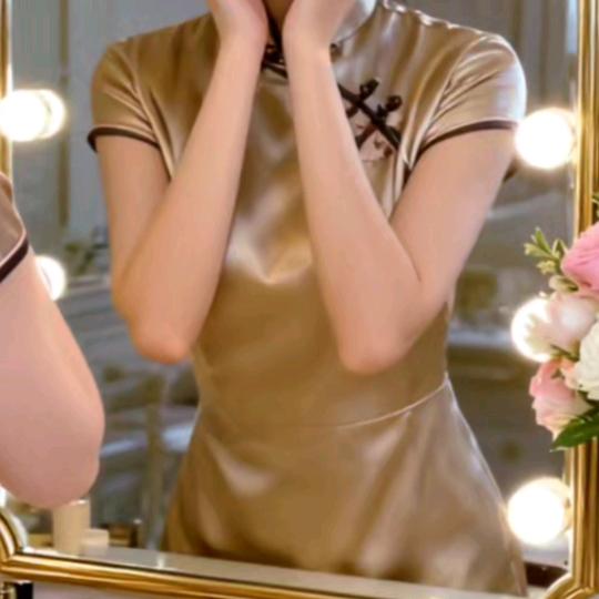 沁水百合.