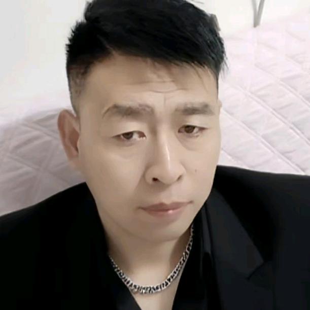 邱军庆