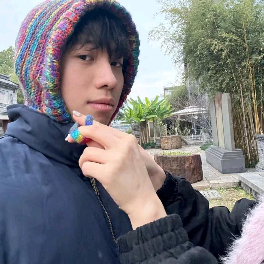 闪易数码📱（回收置换）