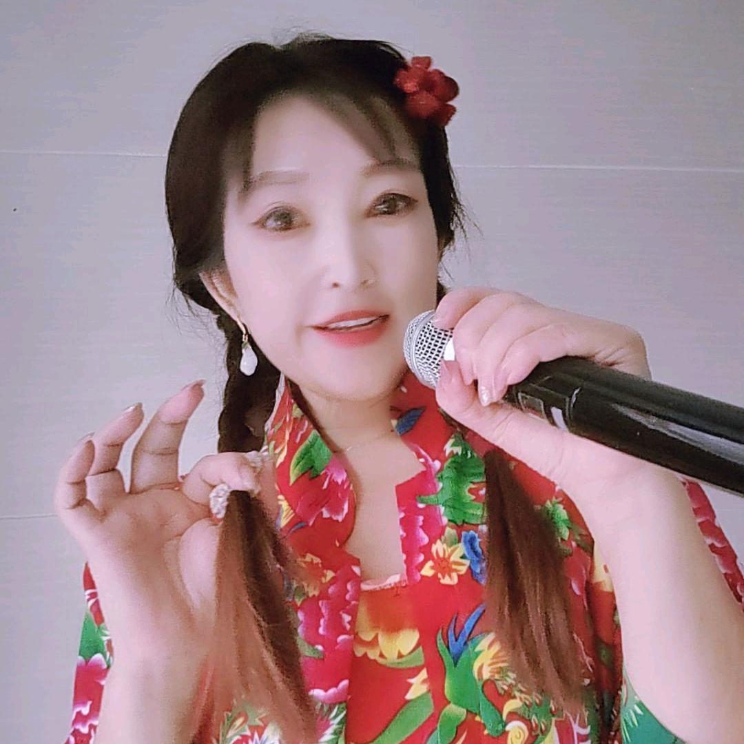 彤欣爱唱歌🎤