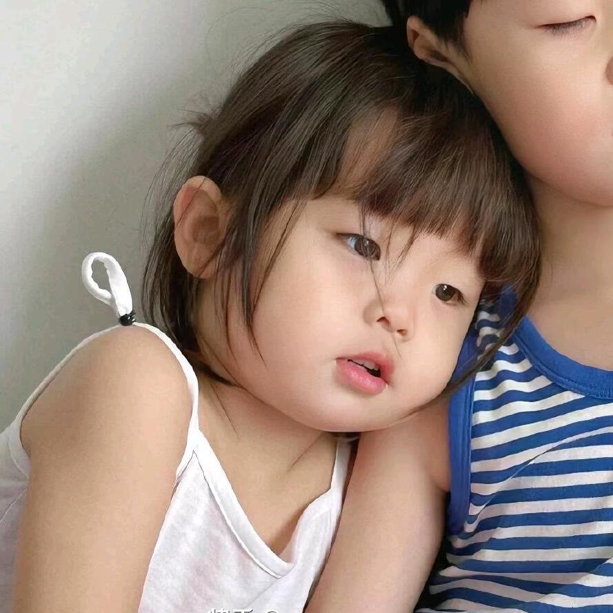 Nuyoa( ﹡ˆoˆ﹡ )