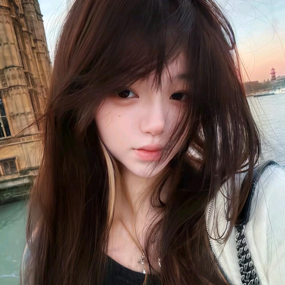 秋月 ^