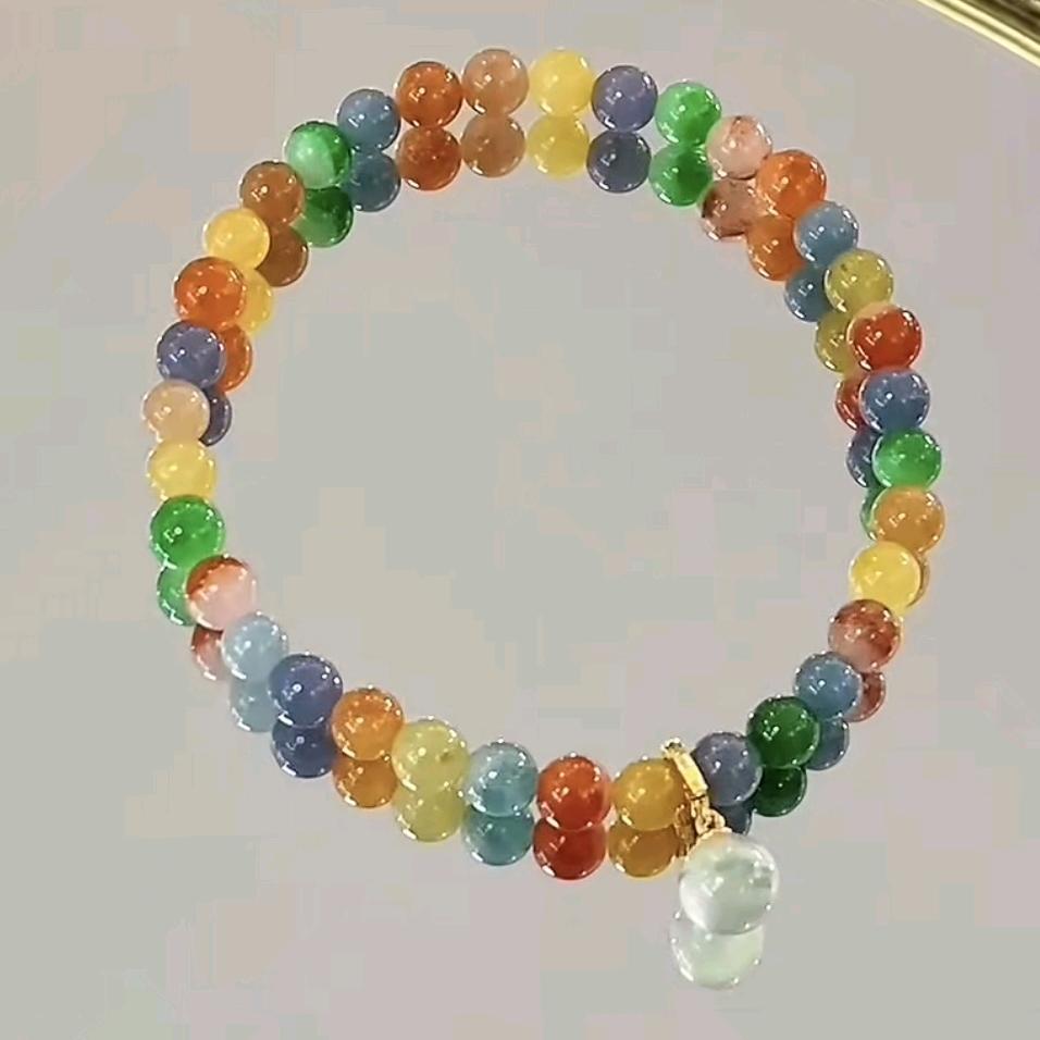 粉红色吹风机