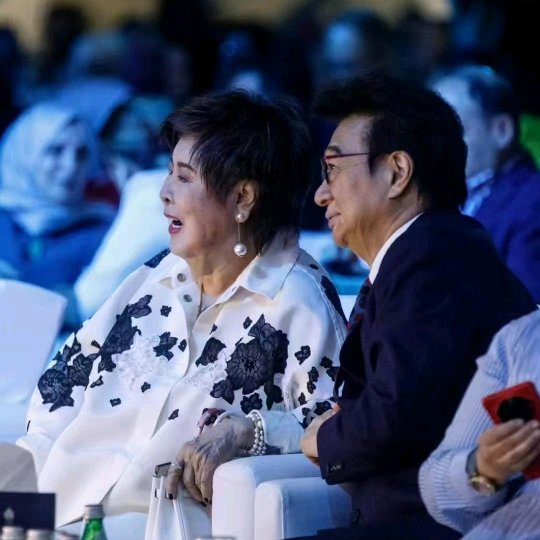 爱助人的达人