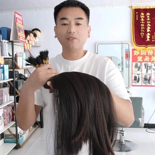 义堂华仔美发收头发