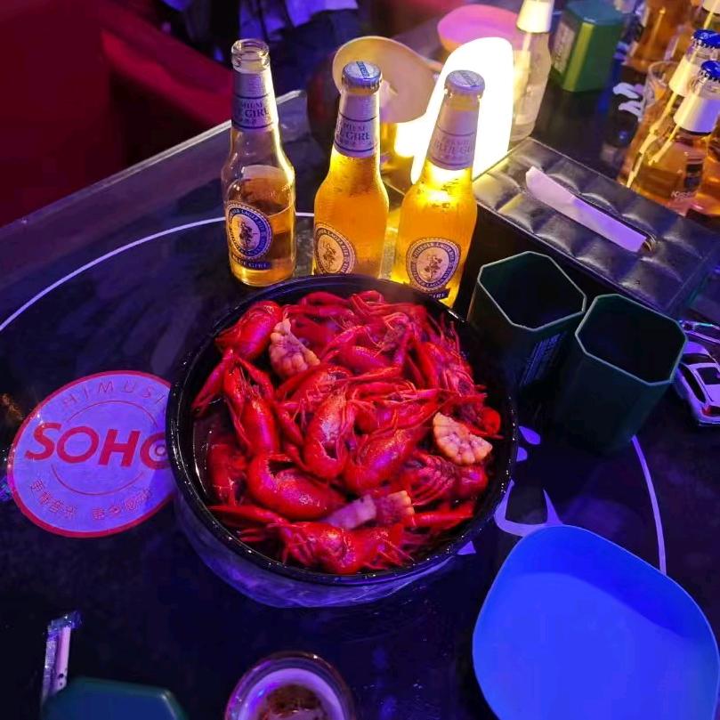 解忧小酒馆订台