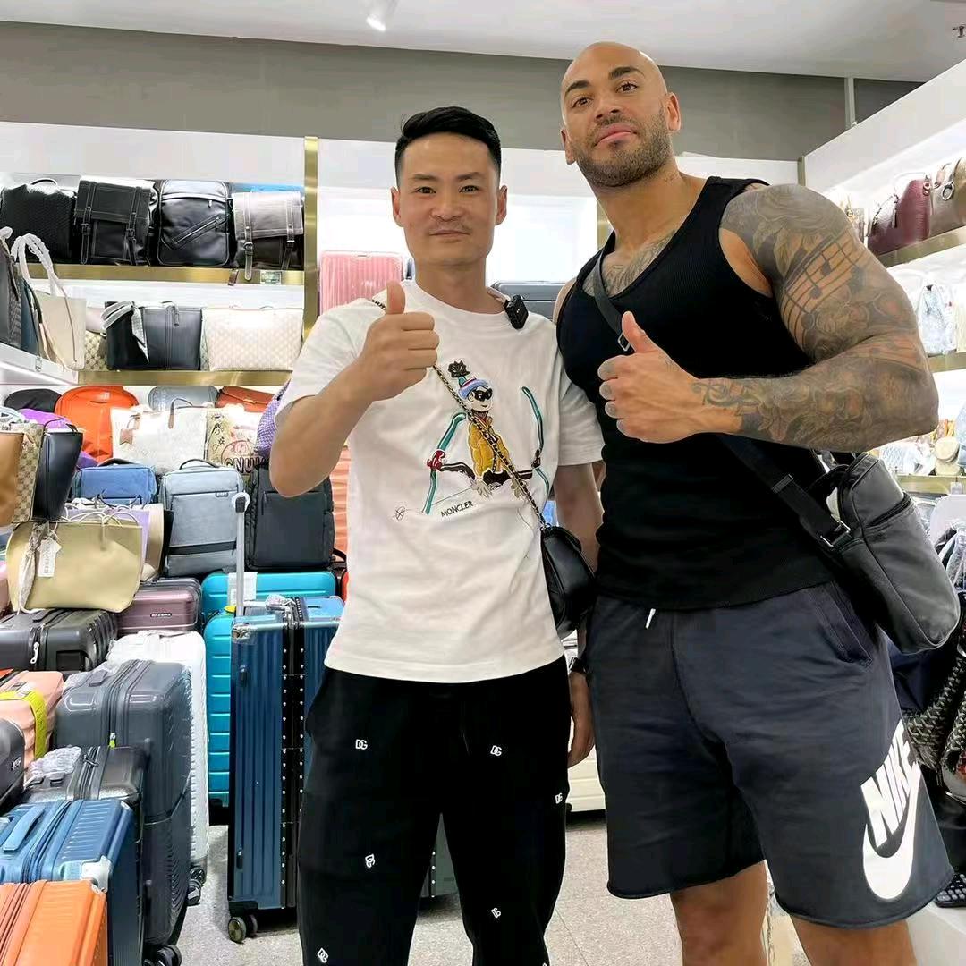 美包推荐官陆（6店殿堂版本）