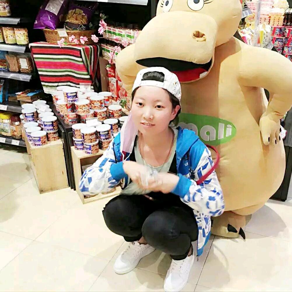 王美灵