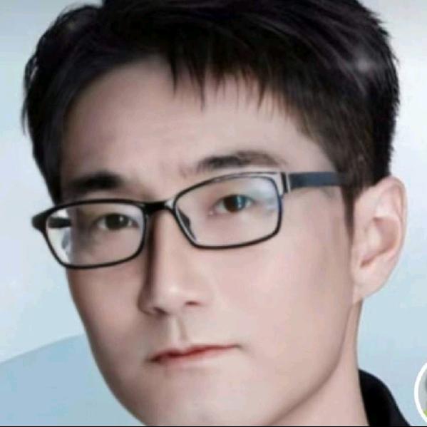 杰.