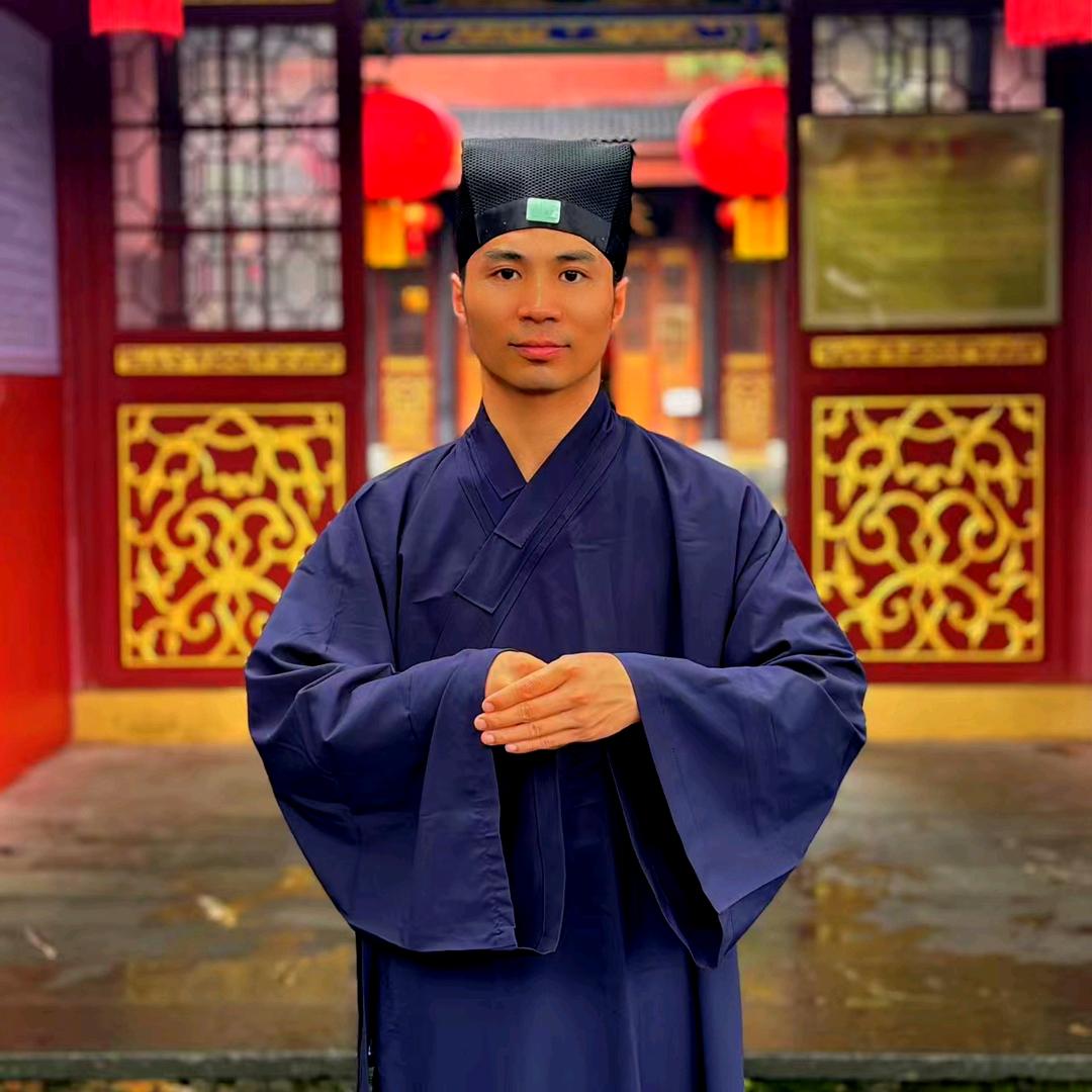 情感与智慧导师焕然道人