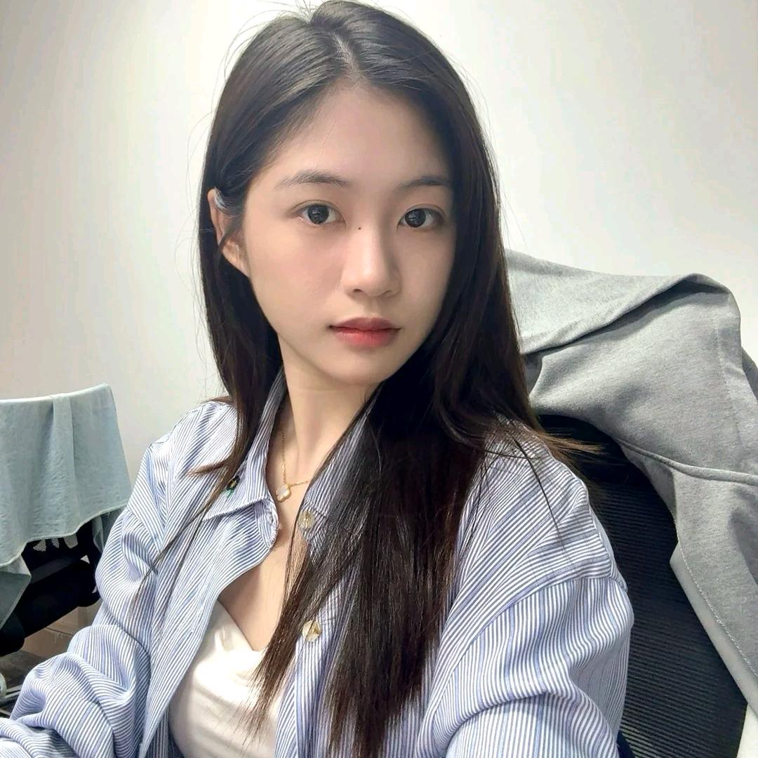宸汐女装穿搭