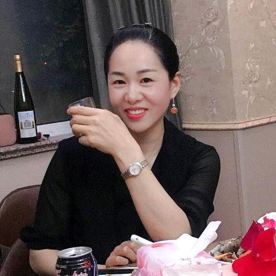 李芳